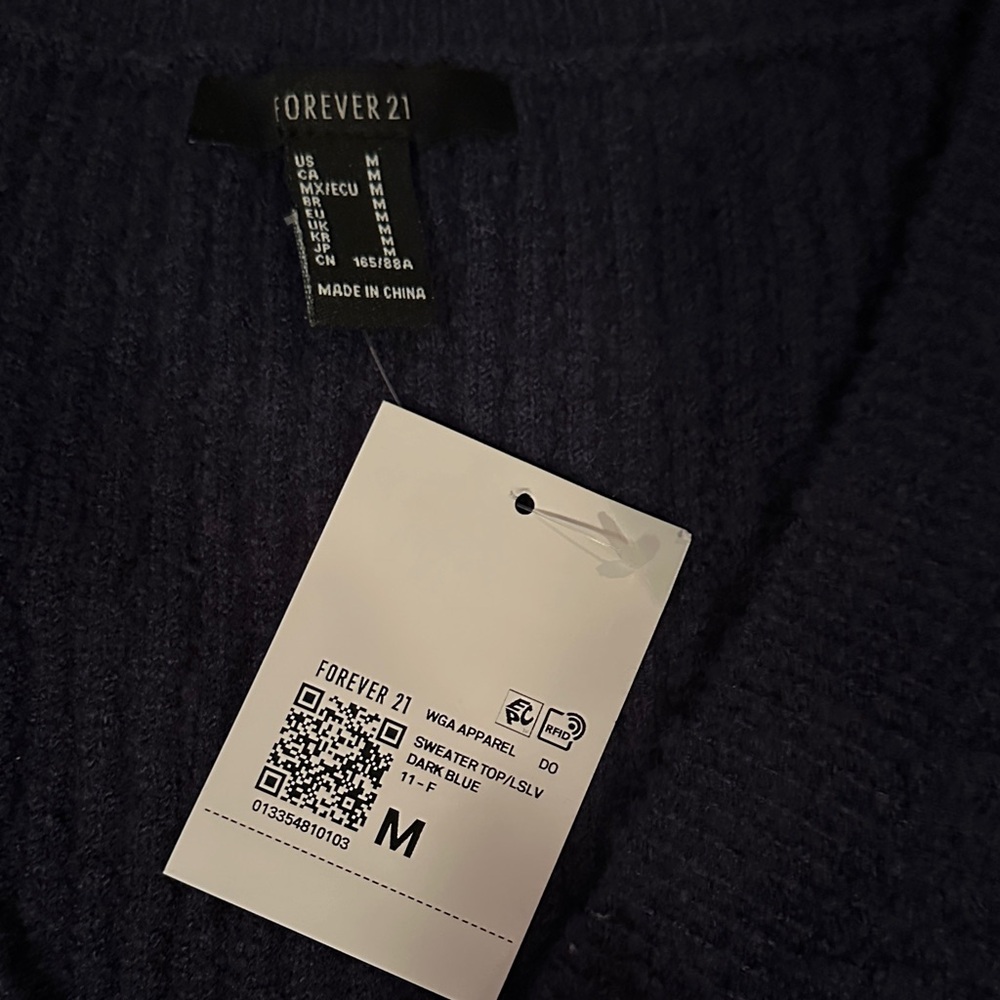 Forever 21 Dark Blue Ribbed Knit Wrap Crop Top Size Medium Long Sleeve NWT - Picture 11 of 13